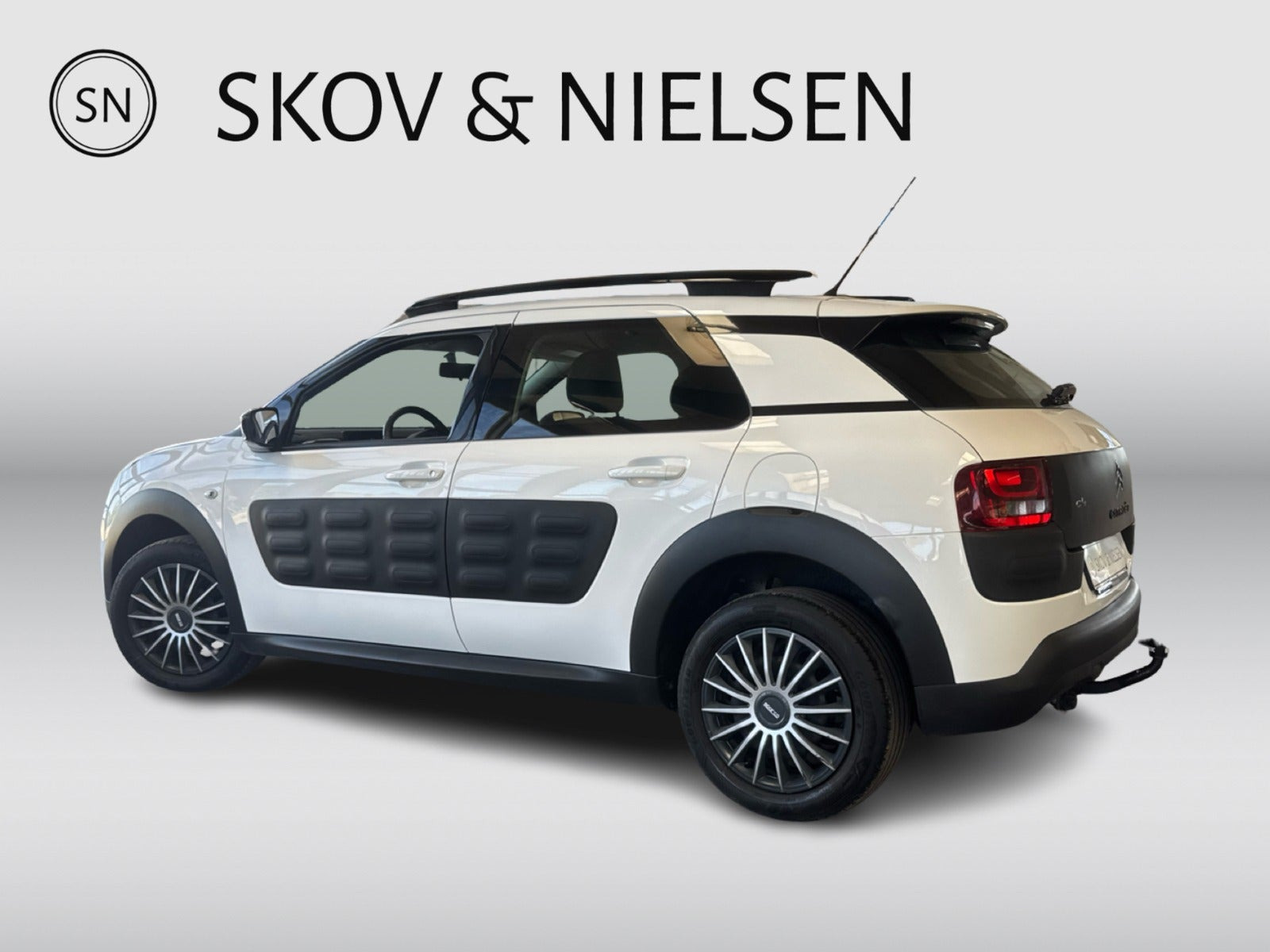 Hvid Citroën C4 Cactus fra 2014
