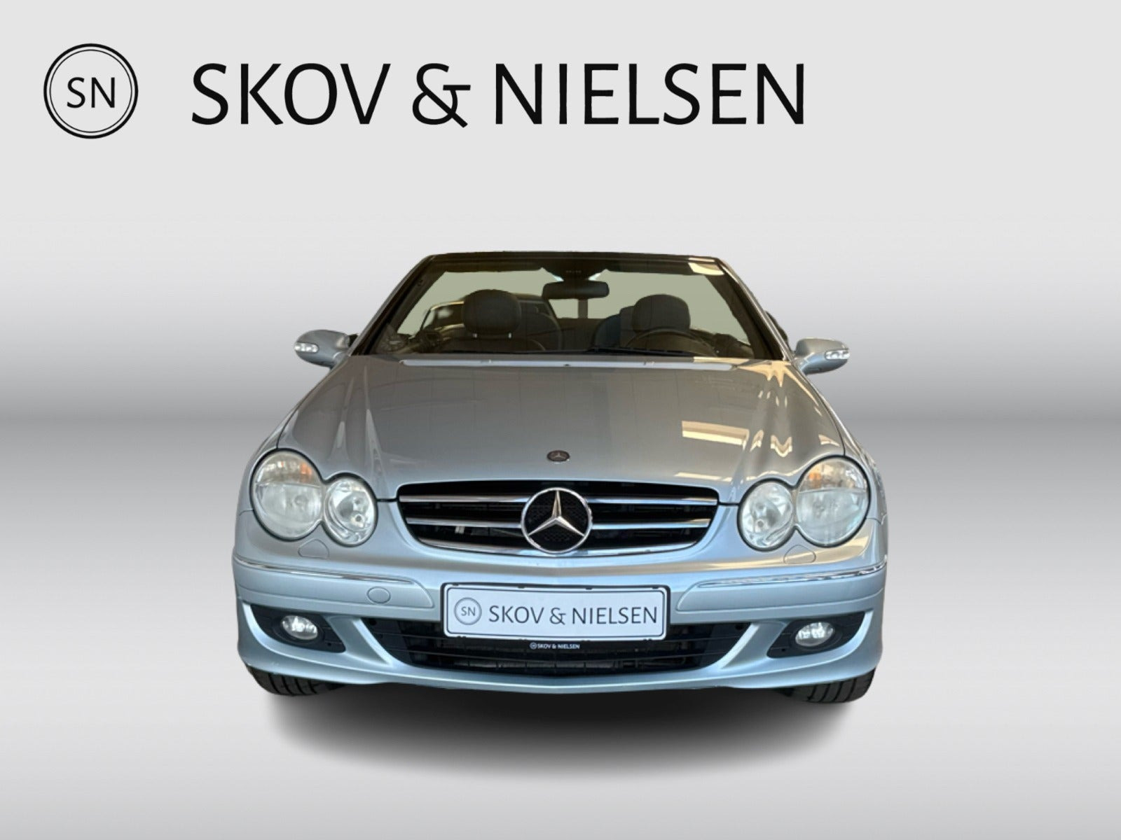 Sølv Mercedes CLK280 fra 2007
