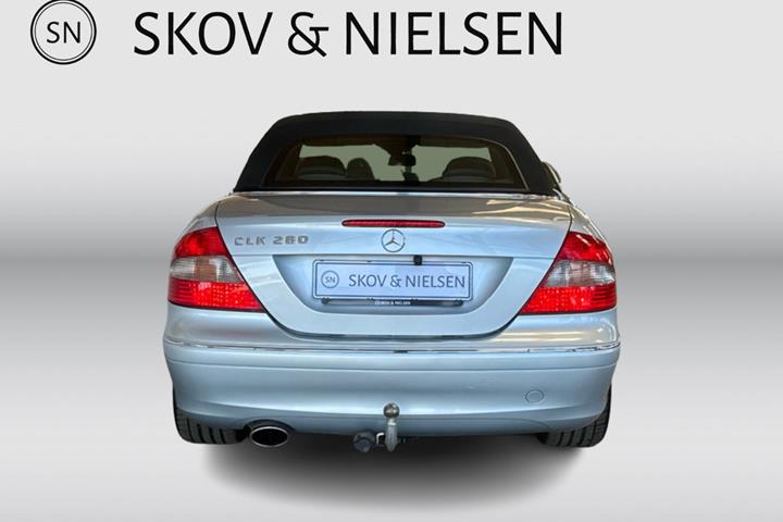 Sølv Mercedes CLK280 fra 2007