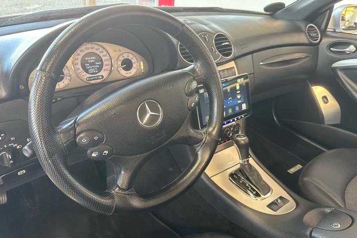 Sølv Mercedes CLK280 fra 2007