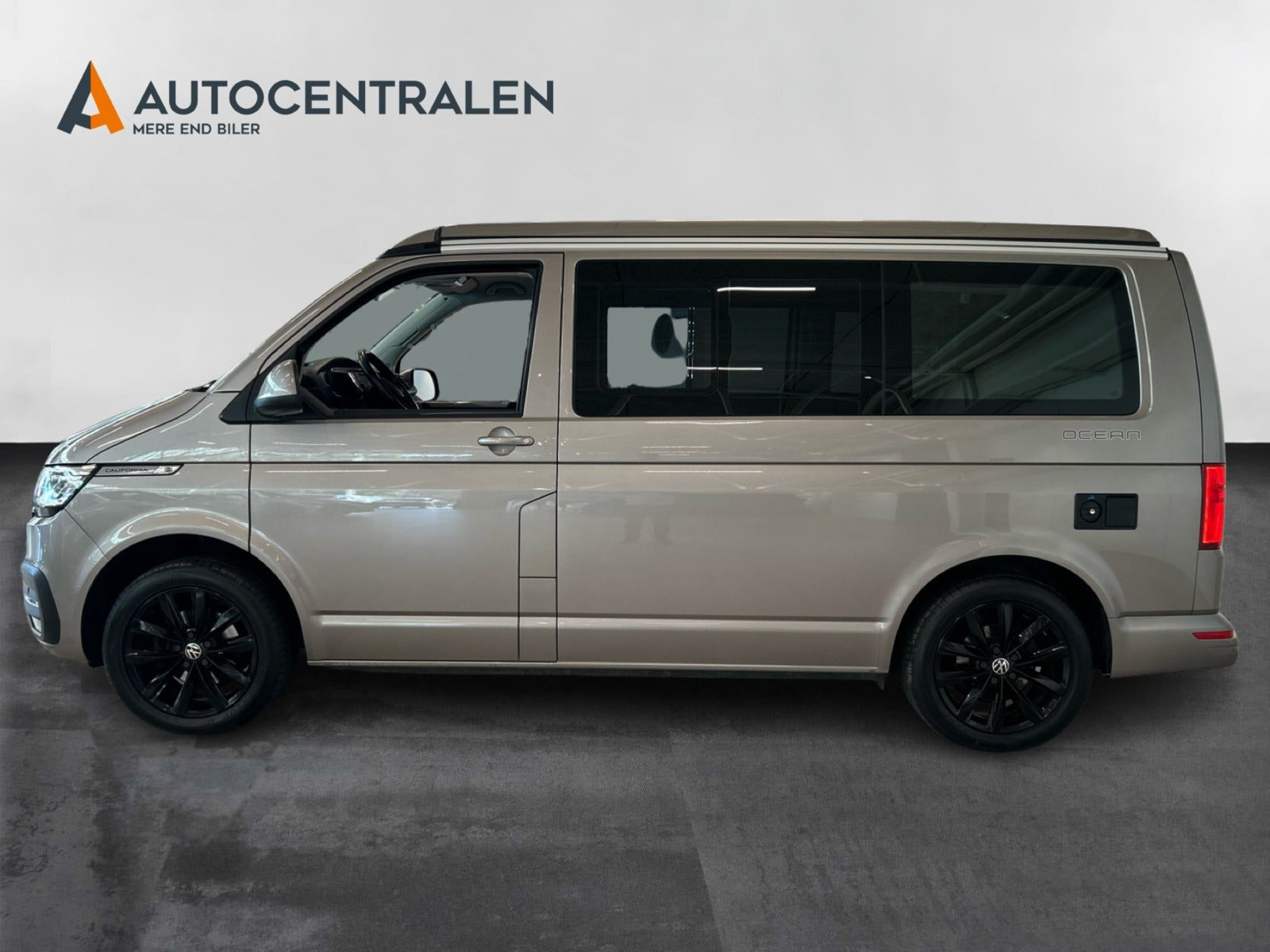 Beige VW California fra 2020