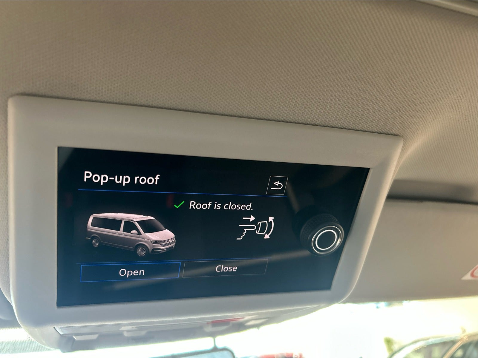 Beige VW California fra 2020