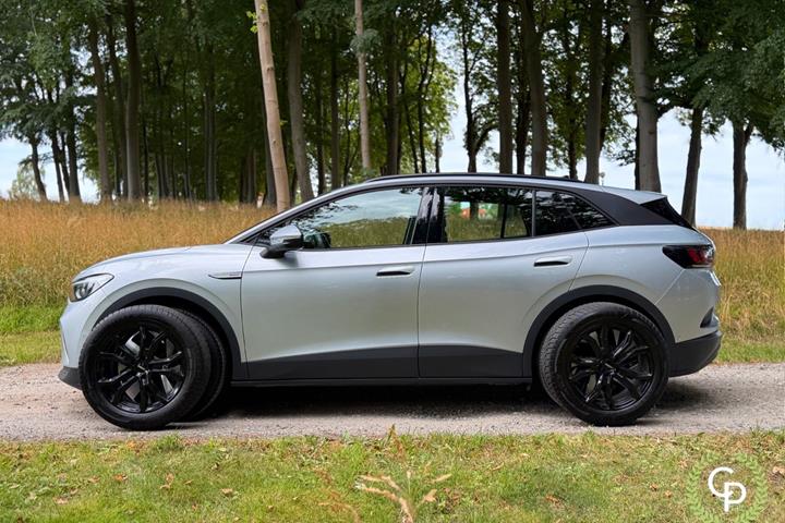 Grå VW ID.4 fra 2023