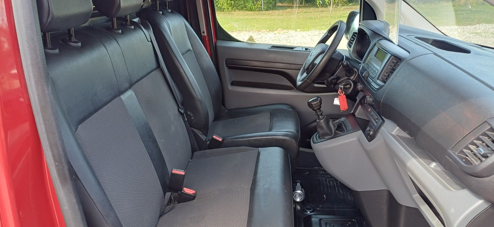 Gul Toyota ProAce fra 2020