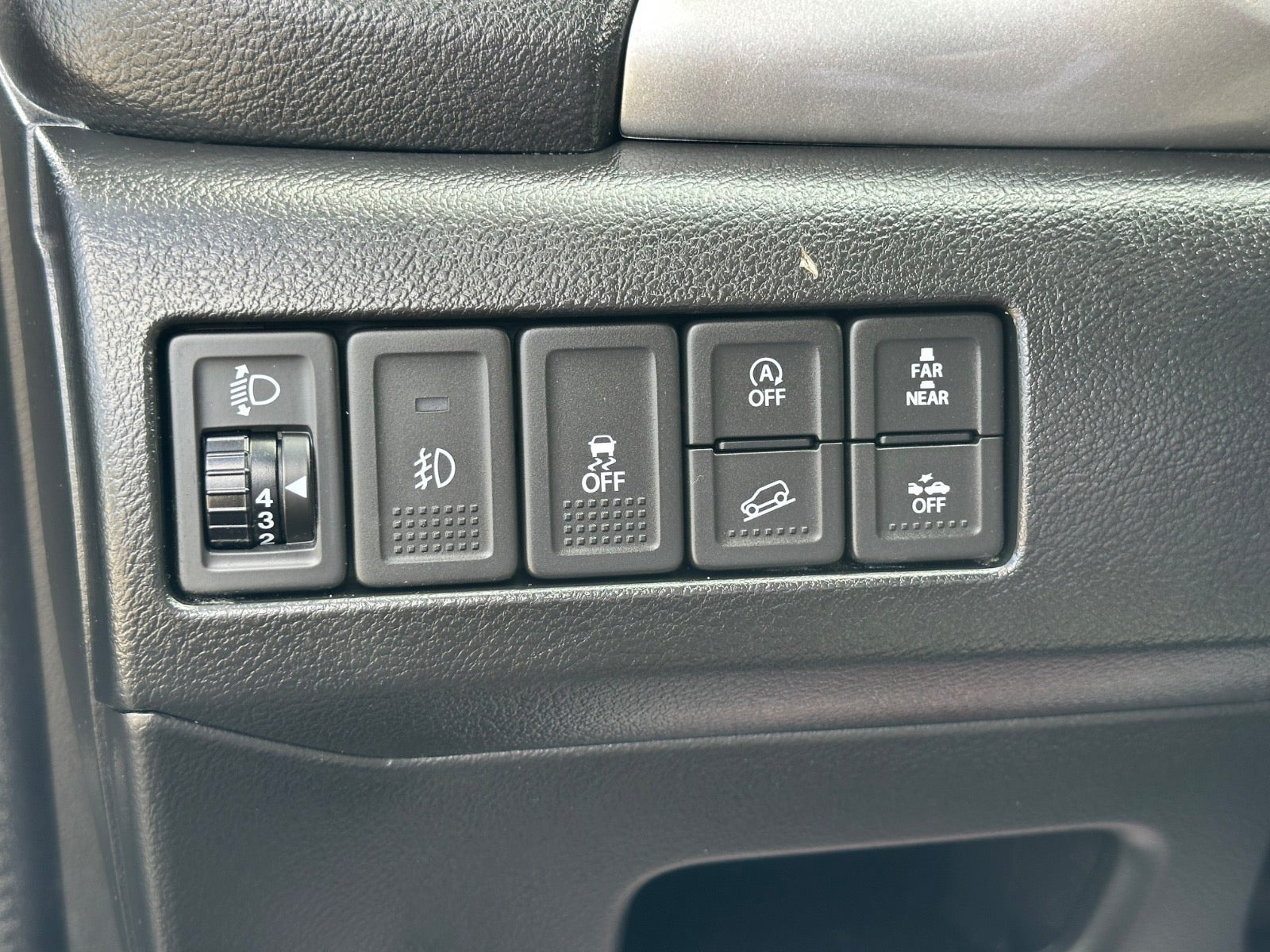 Sort Suzuki Vitara fra 2016