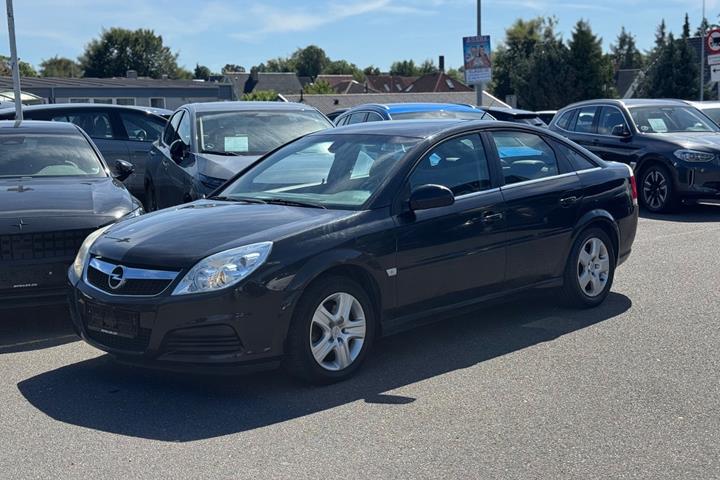 Sort Opel Vectra fra 2008