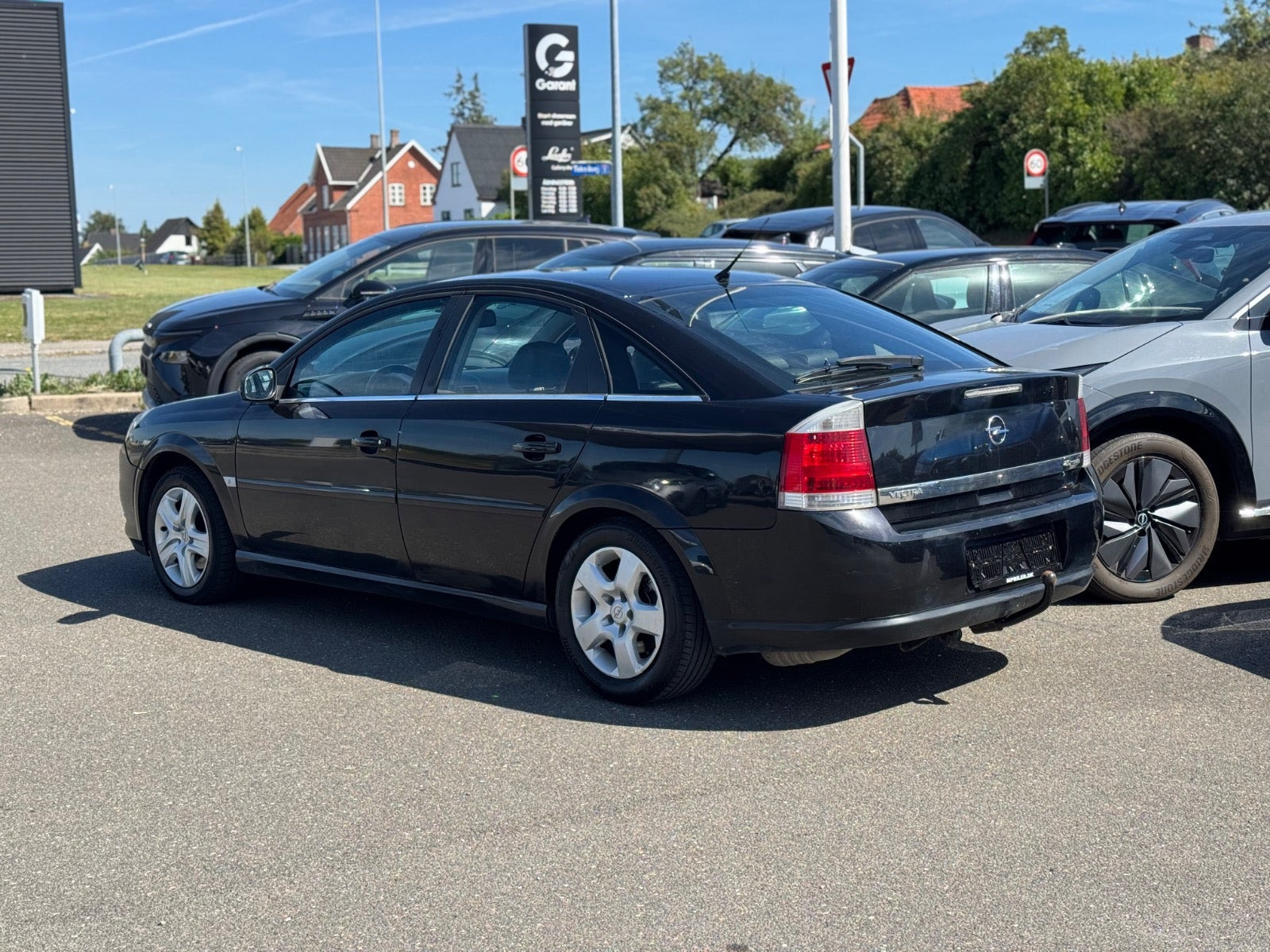 Sort Opel Vectra fra 2008