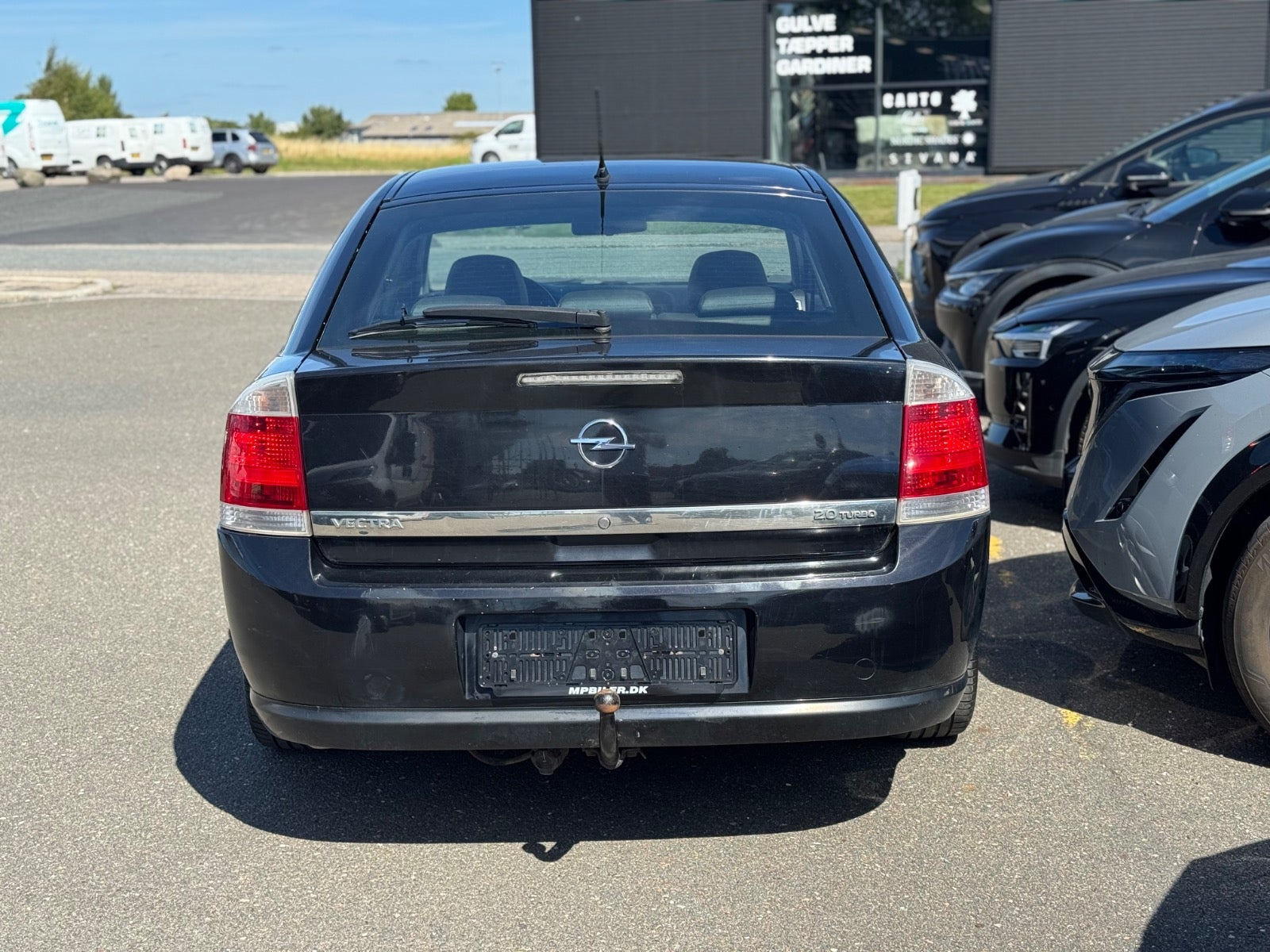 Sort Opel Vectra fra 2008