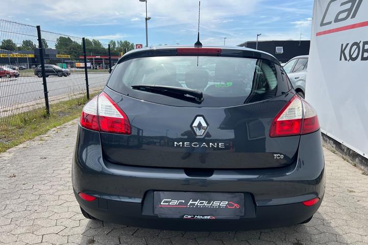 Grå Renault Megane III fra 2014