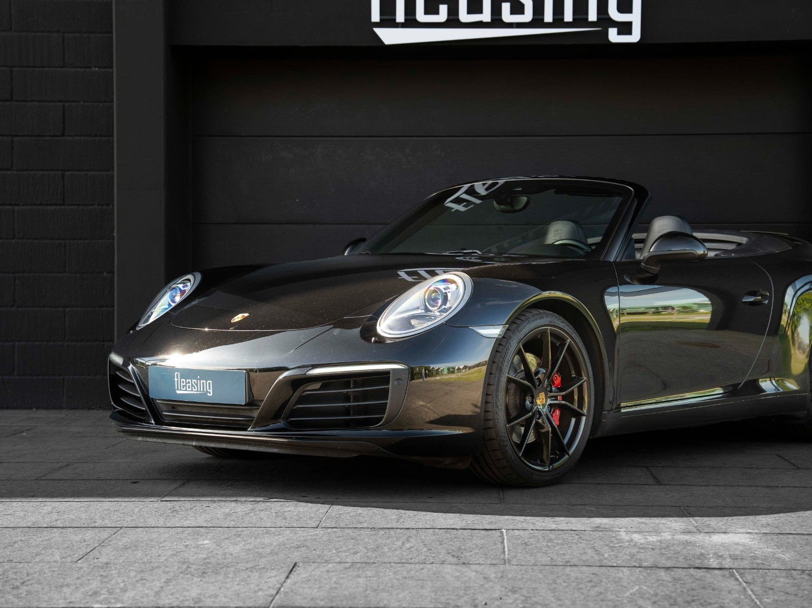 Sort Porsche 911 Carrera S fra 2017