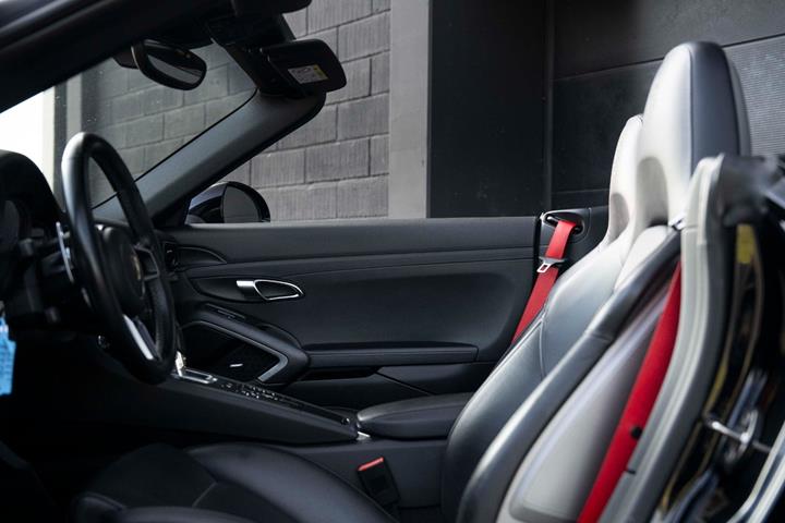 Sort Porsche 911 Carrera S fra 2017