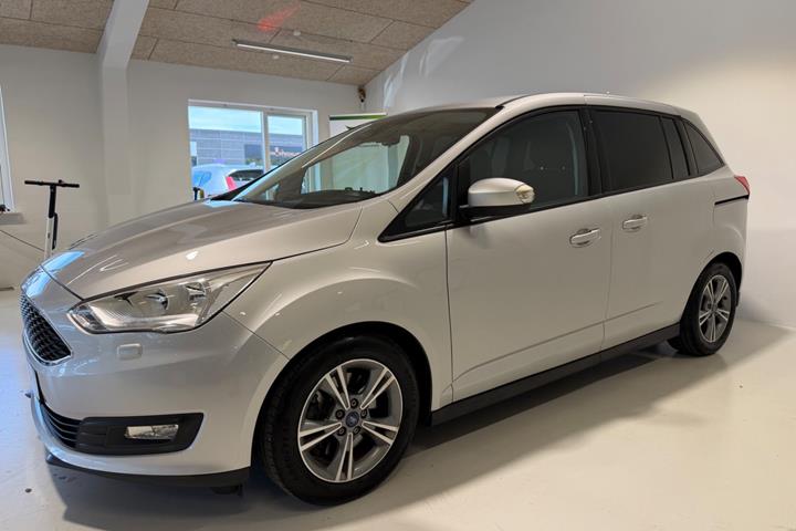 Sølv Ford Grand C-Max fra 2019
