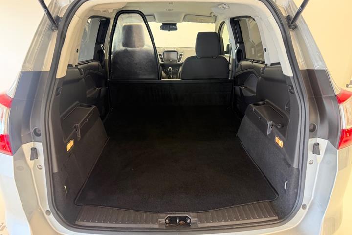 Sølv Ford Grand C-Max fra 2019