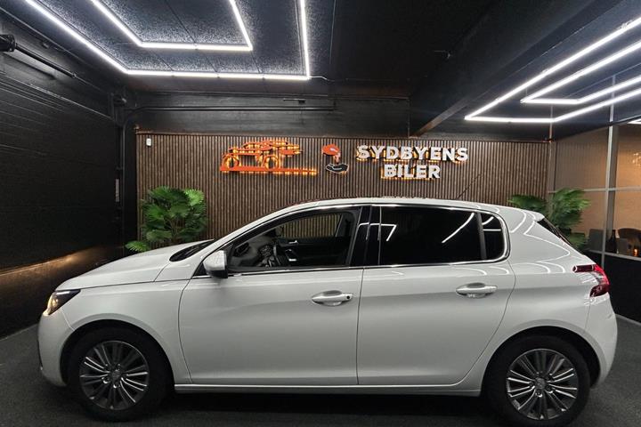 undefined Peugeot 308 fra 2019