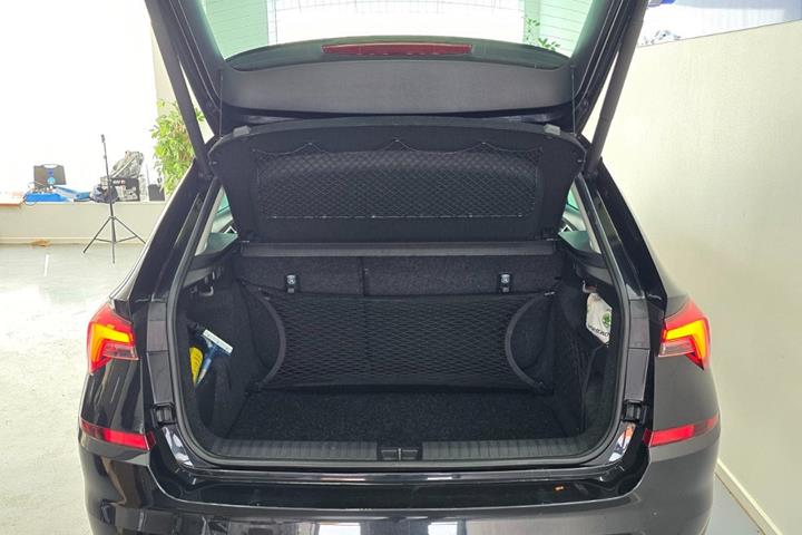 Sort Skoda Kamiq fra 2020
