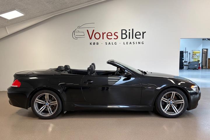 Sort BMW M6 fra 2008