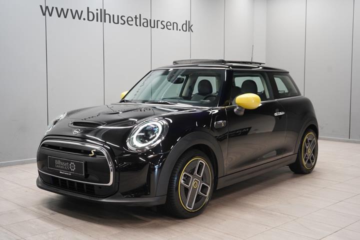 Sort Mini Cooper SE fra 2022