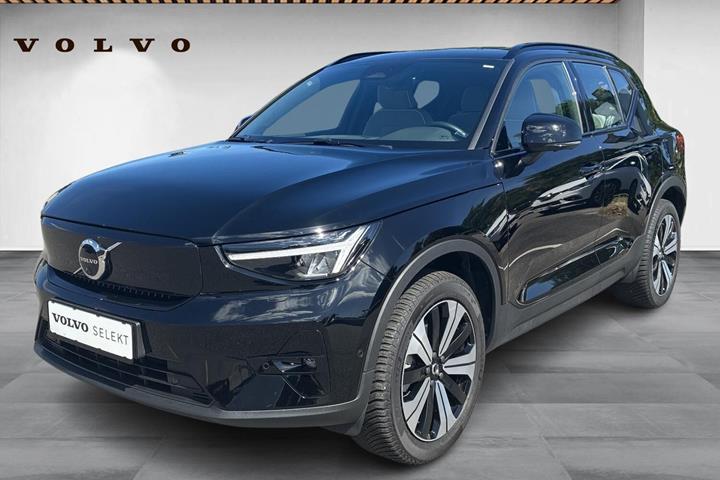 Sort Volvo XC40 fra 2023