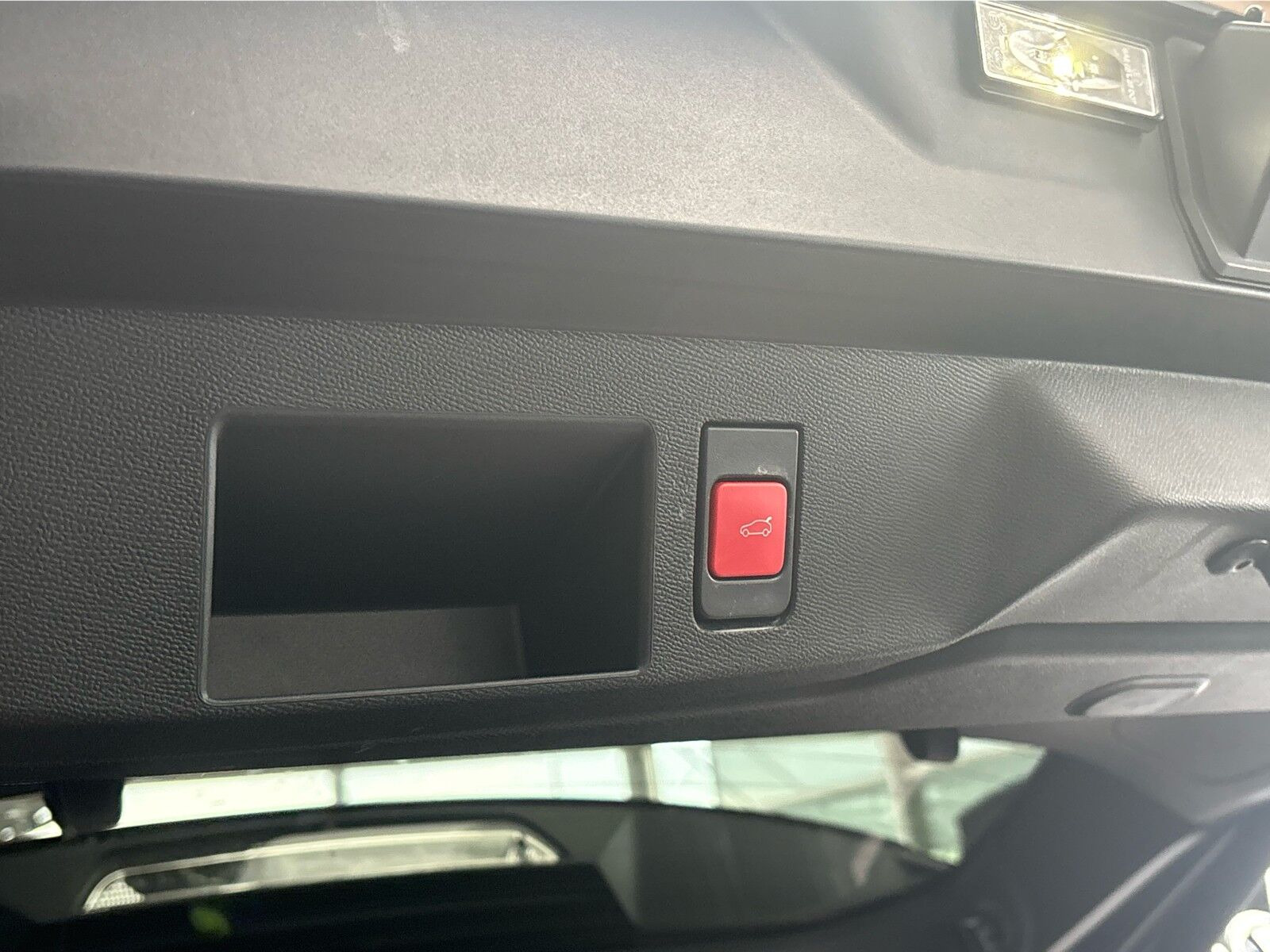 Hvid Citroën ë-C5 Aircross fra 2026