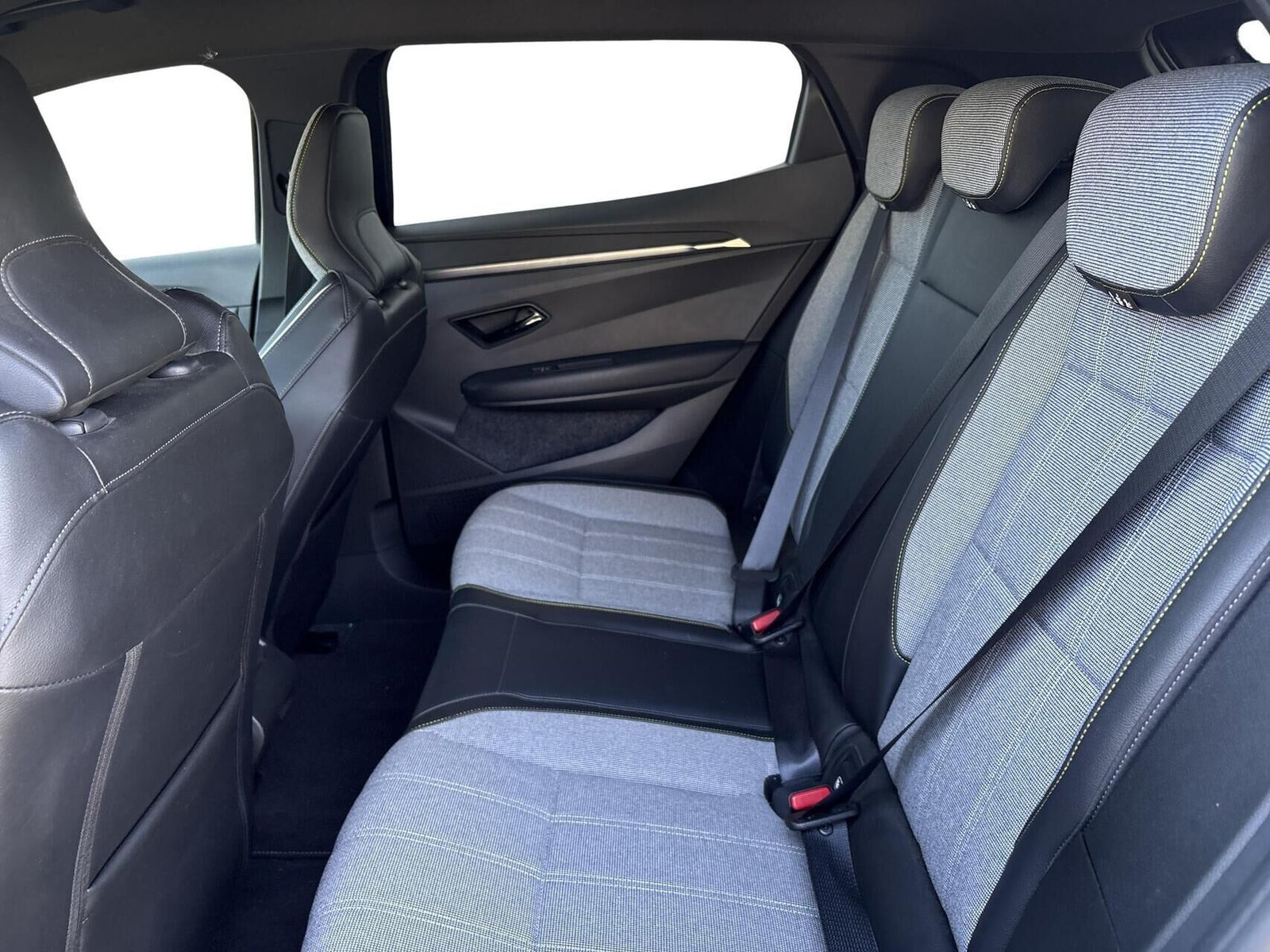 Sort Renault Megane E-Tech fra 2023