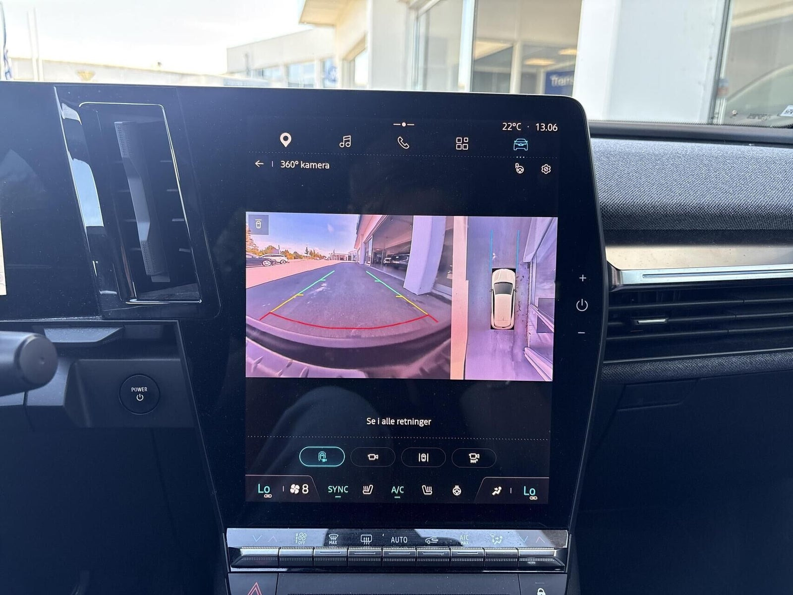 Sort Renault Megane E-Tech fra 2023