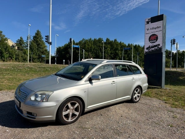 undefined Toyota Avensis fra 2004