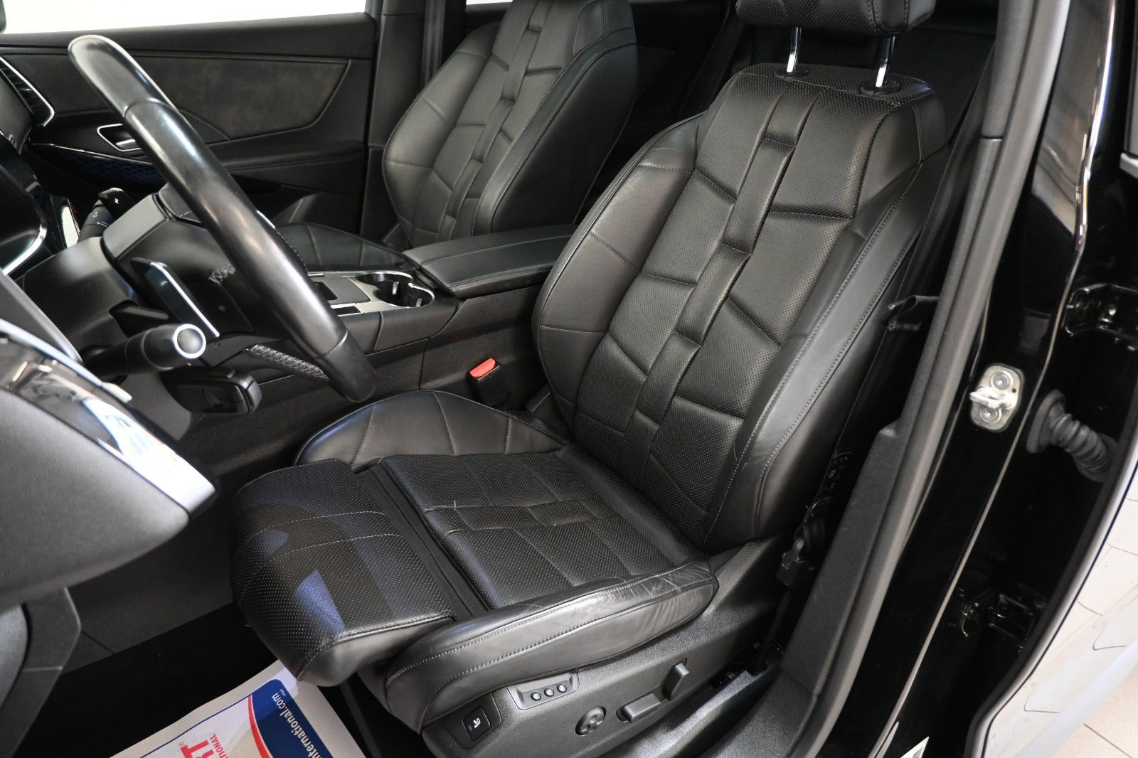 Sort DS DS 7 CrossBack fra 2020