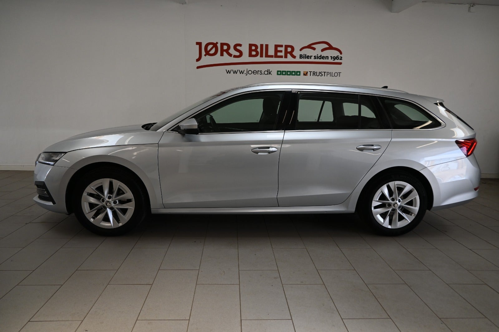 Sølv Skoda Octavia fra 2021