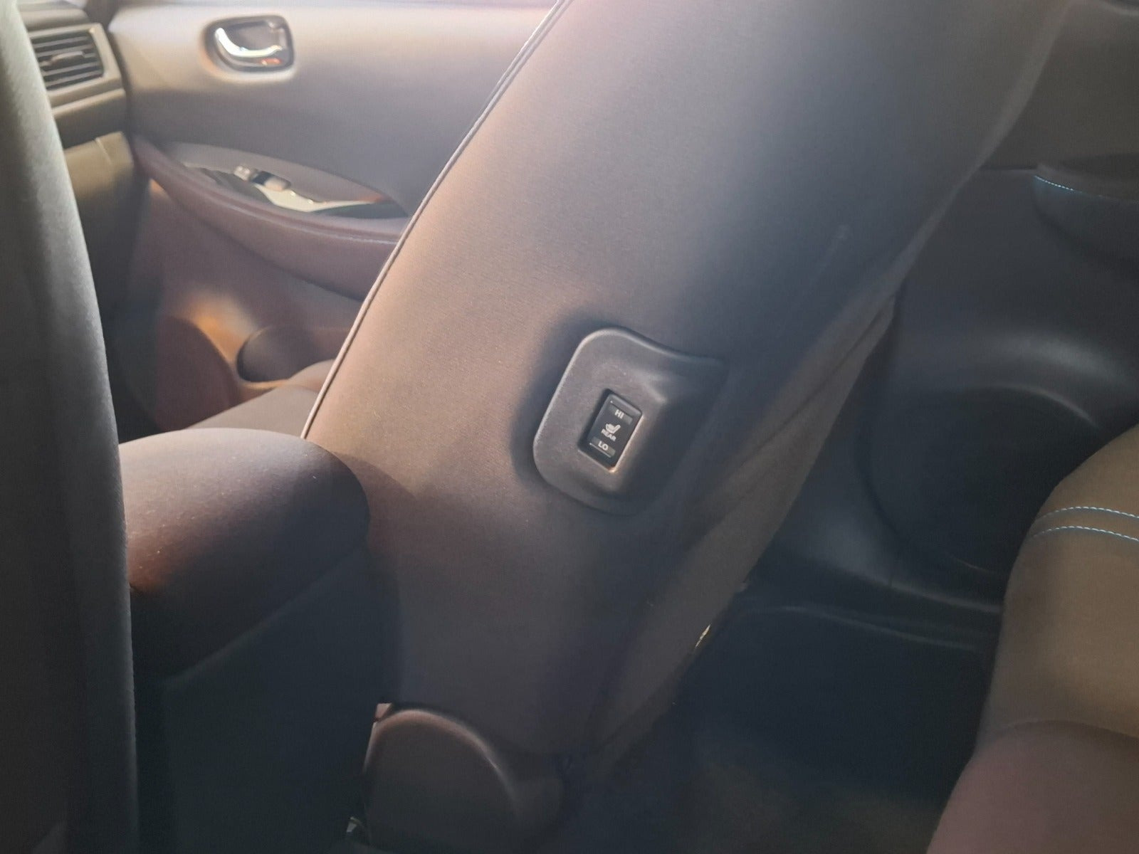 Rød Nissan Leaf fra 2021