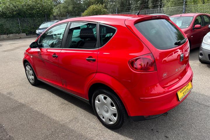 Rød Seat Altea fra 2007