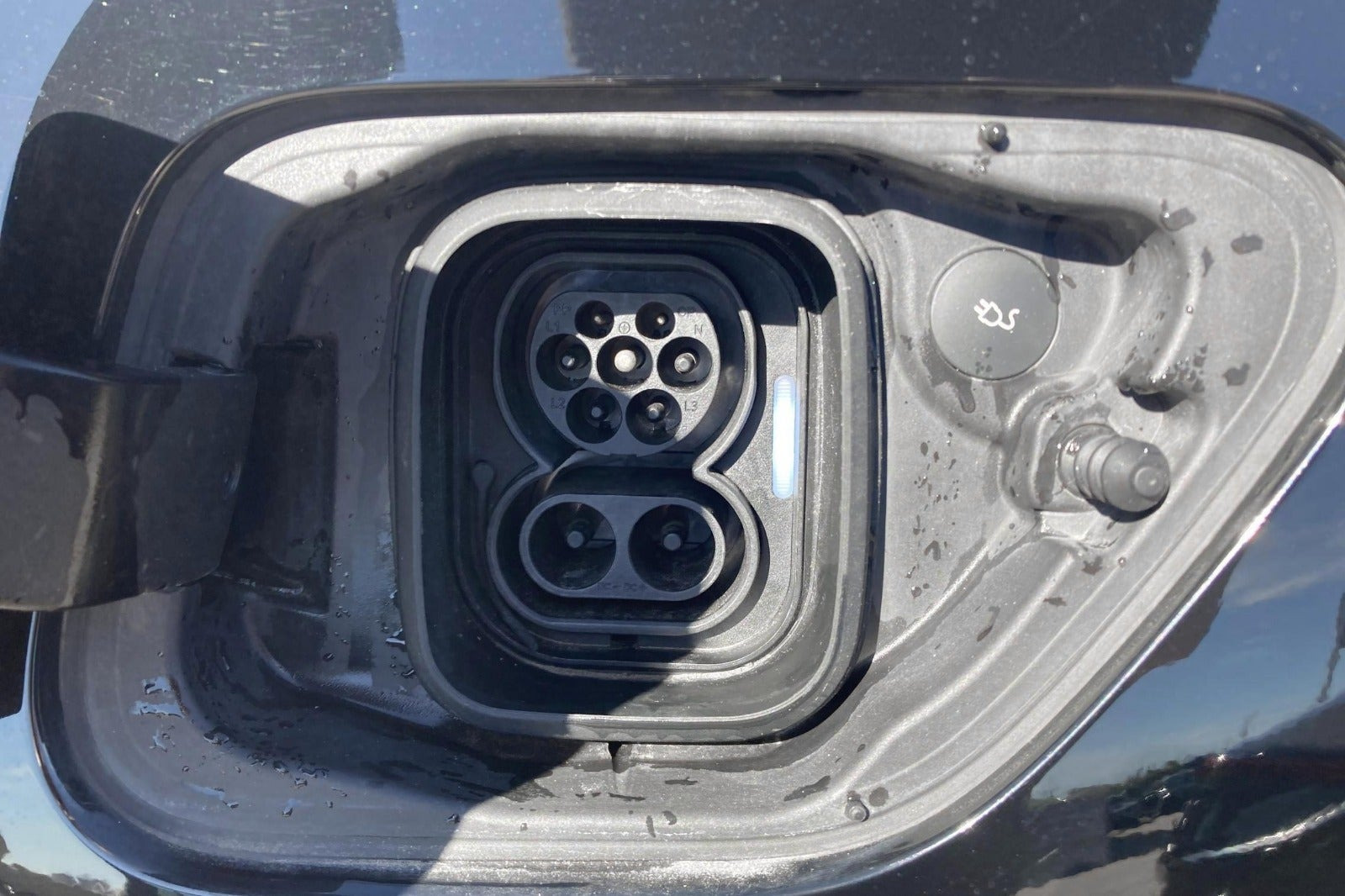 Sort Polestar 2 fra 2023