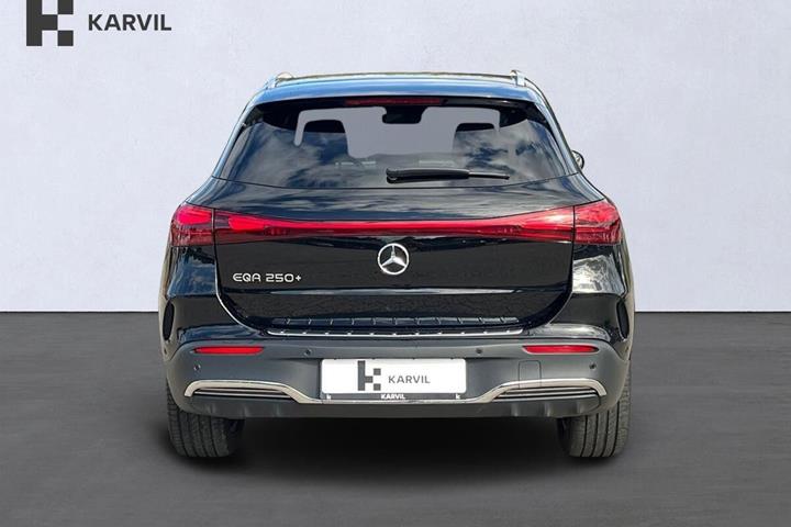 Sort Mercedes EQA250+ fra 2024