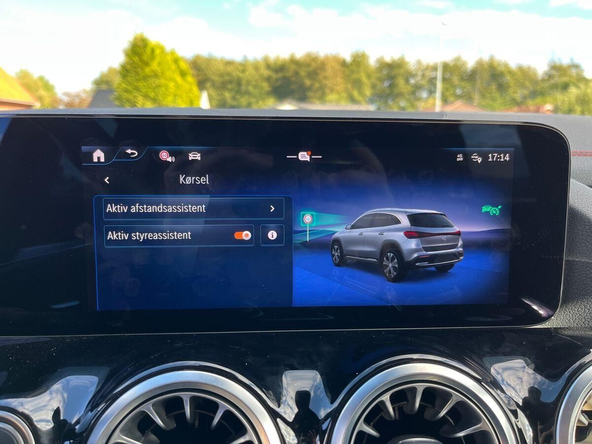 Sort Mercedes EQA250+ fra 2024