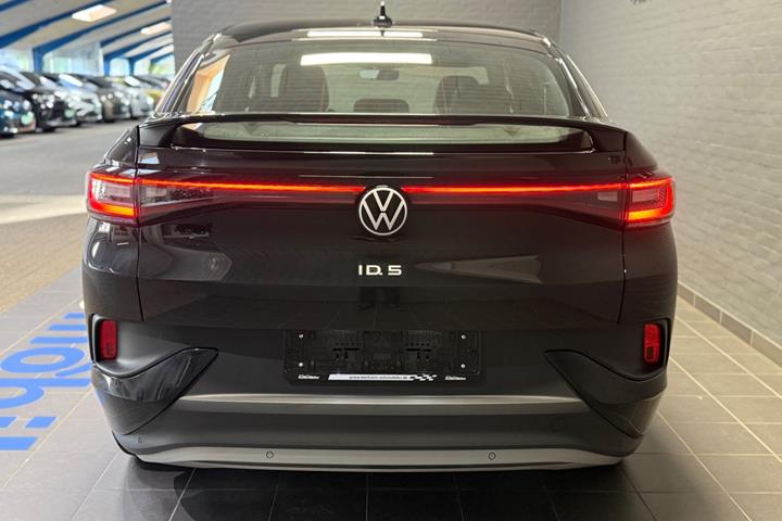 Sort VW ID.5 fra 2022