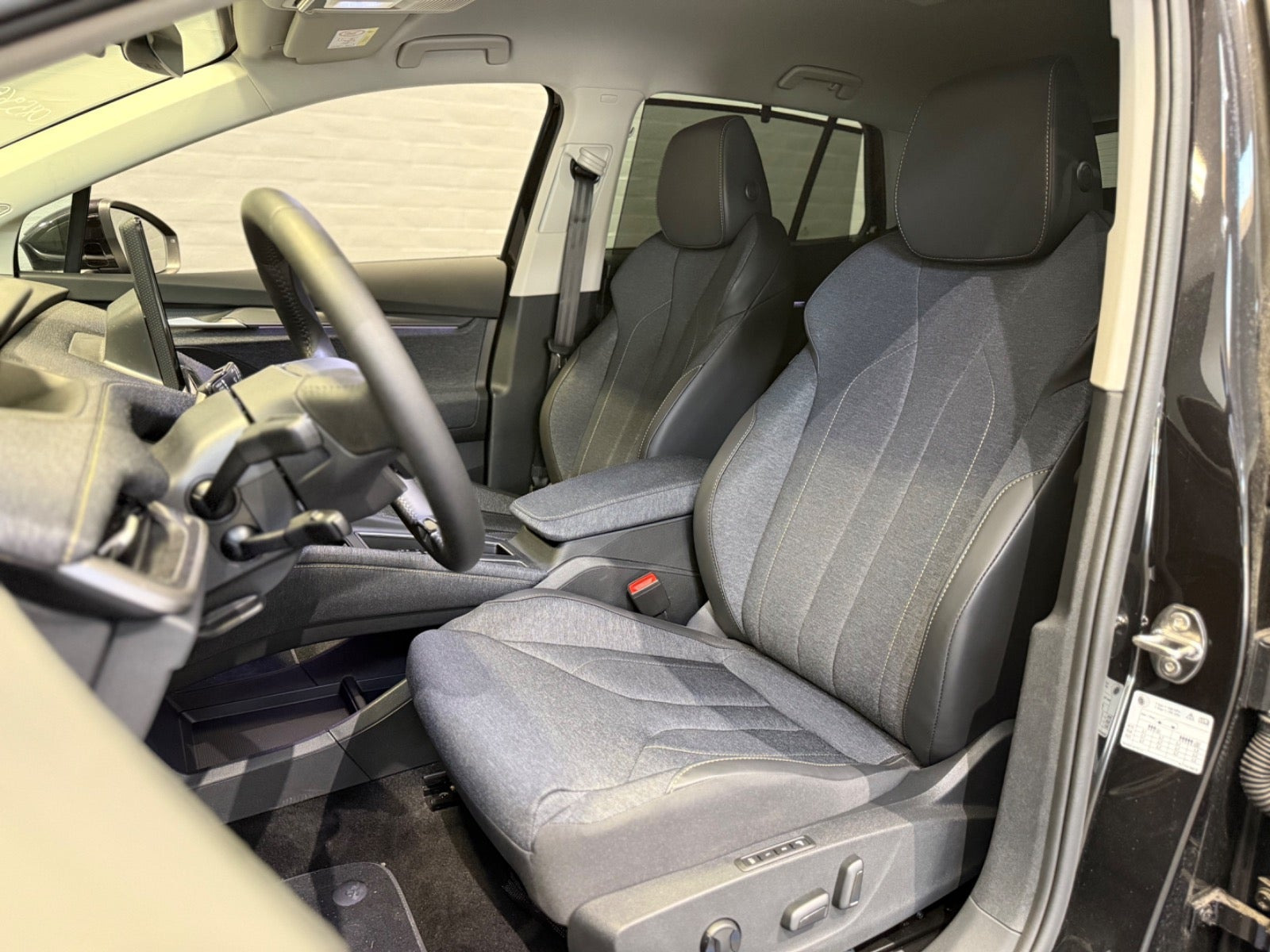 Sort Skoda Elroq fra 2026