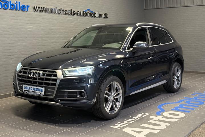 Blå Audi Q5 fra 2018