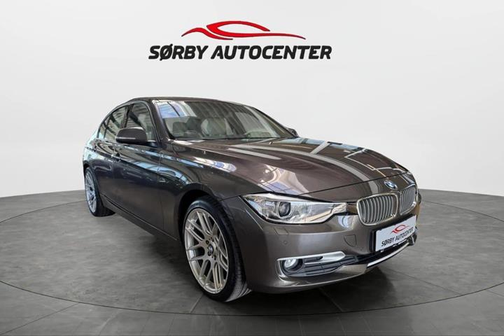Brun BMW 320d fra 2012