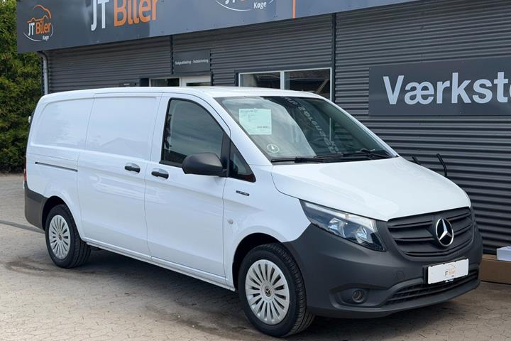 Hvid Mercedes eVito 112 fra 2024