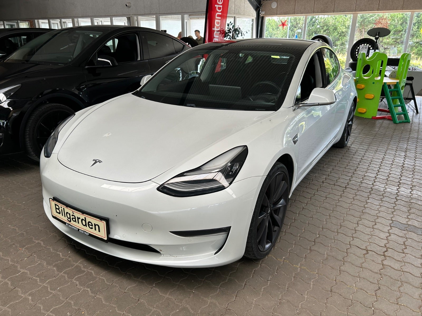 Tesla Model 3 Performance AWD