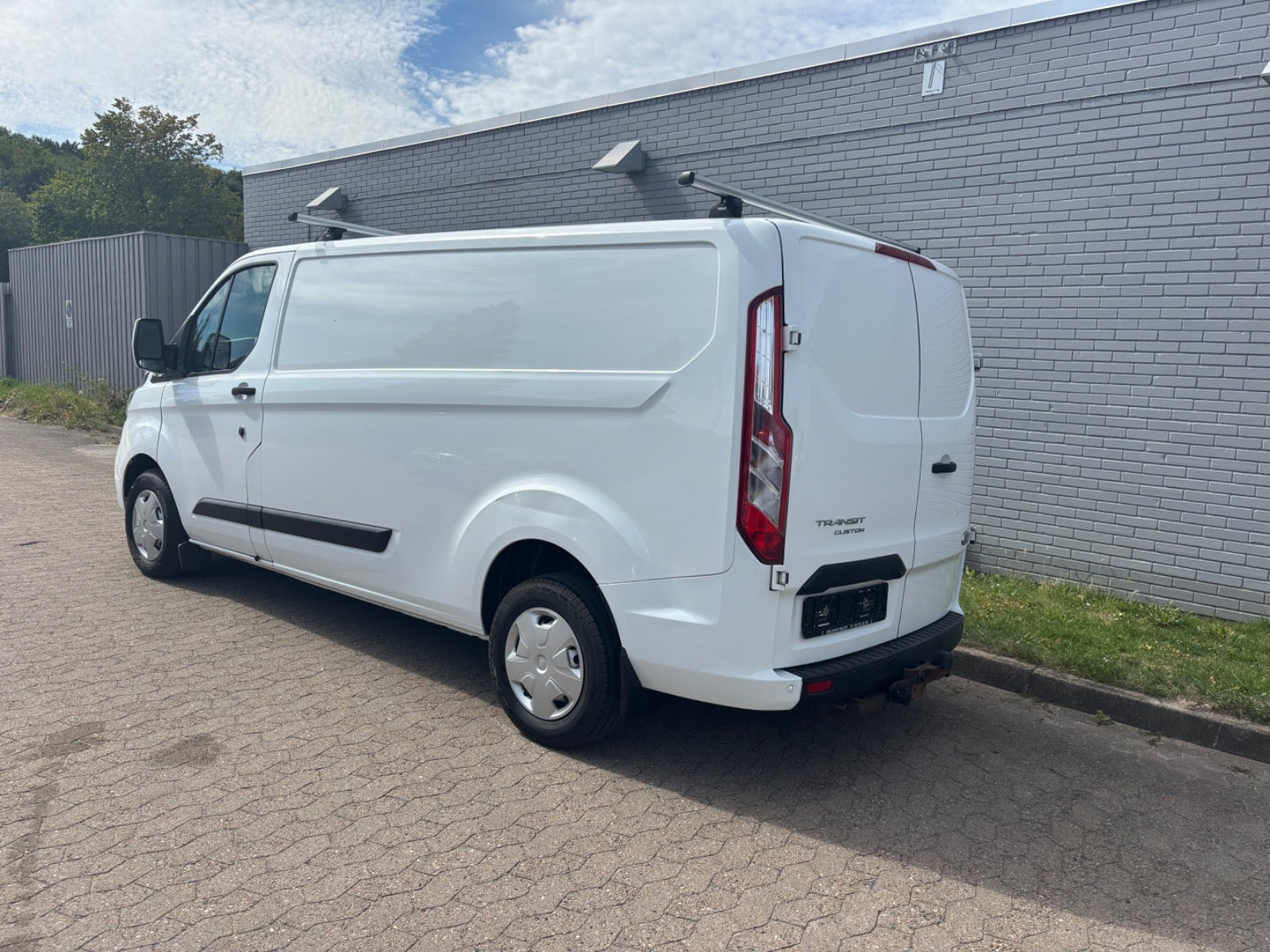Hvid Ford Transit Custom 300 L2 fra 2021