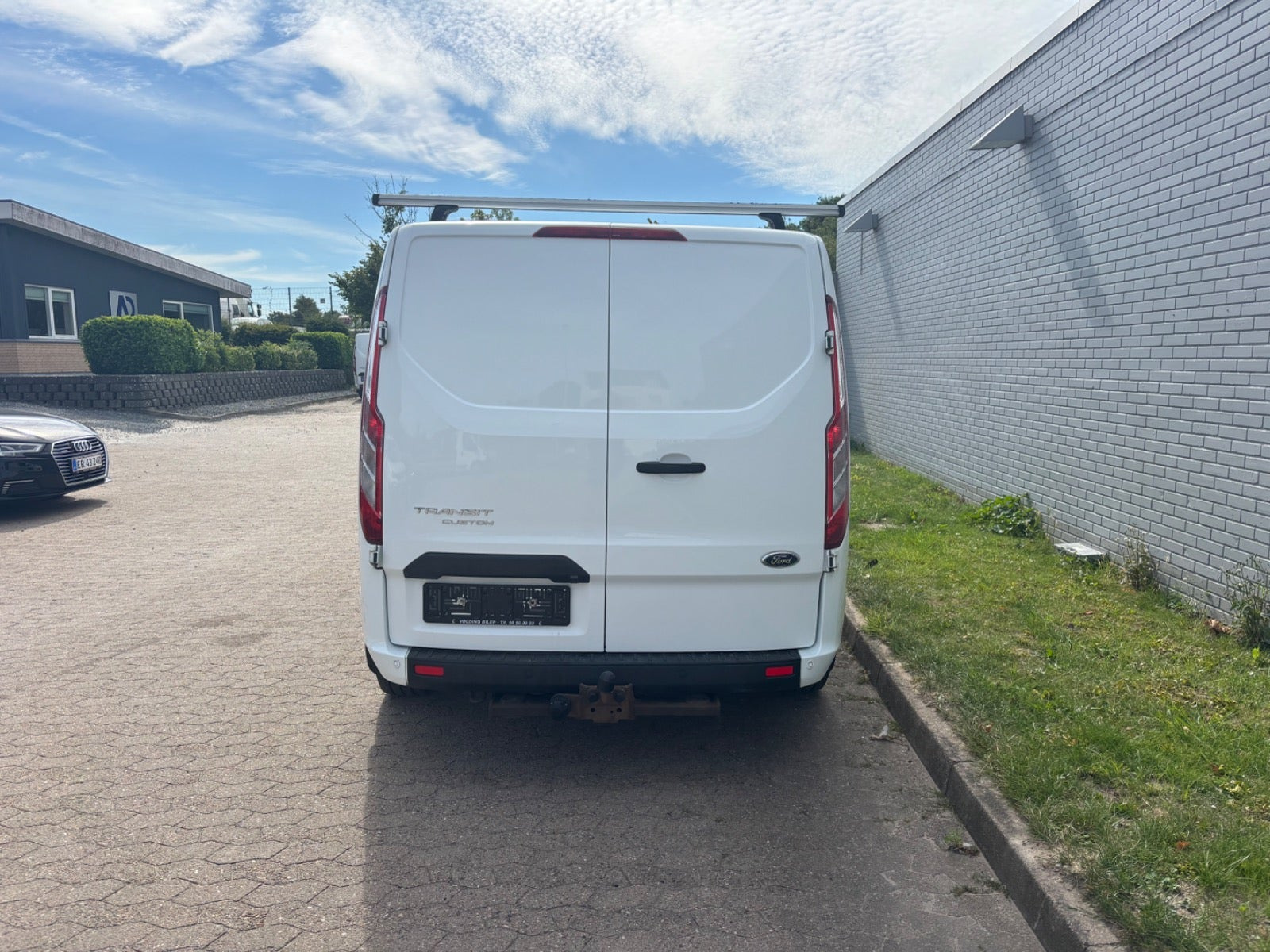 Hvid Ford Transit Custom 300 L2 fra 2021