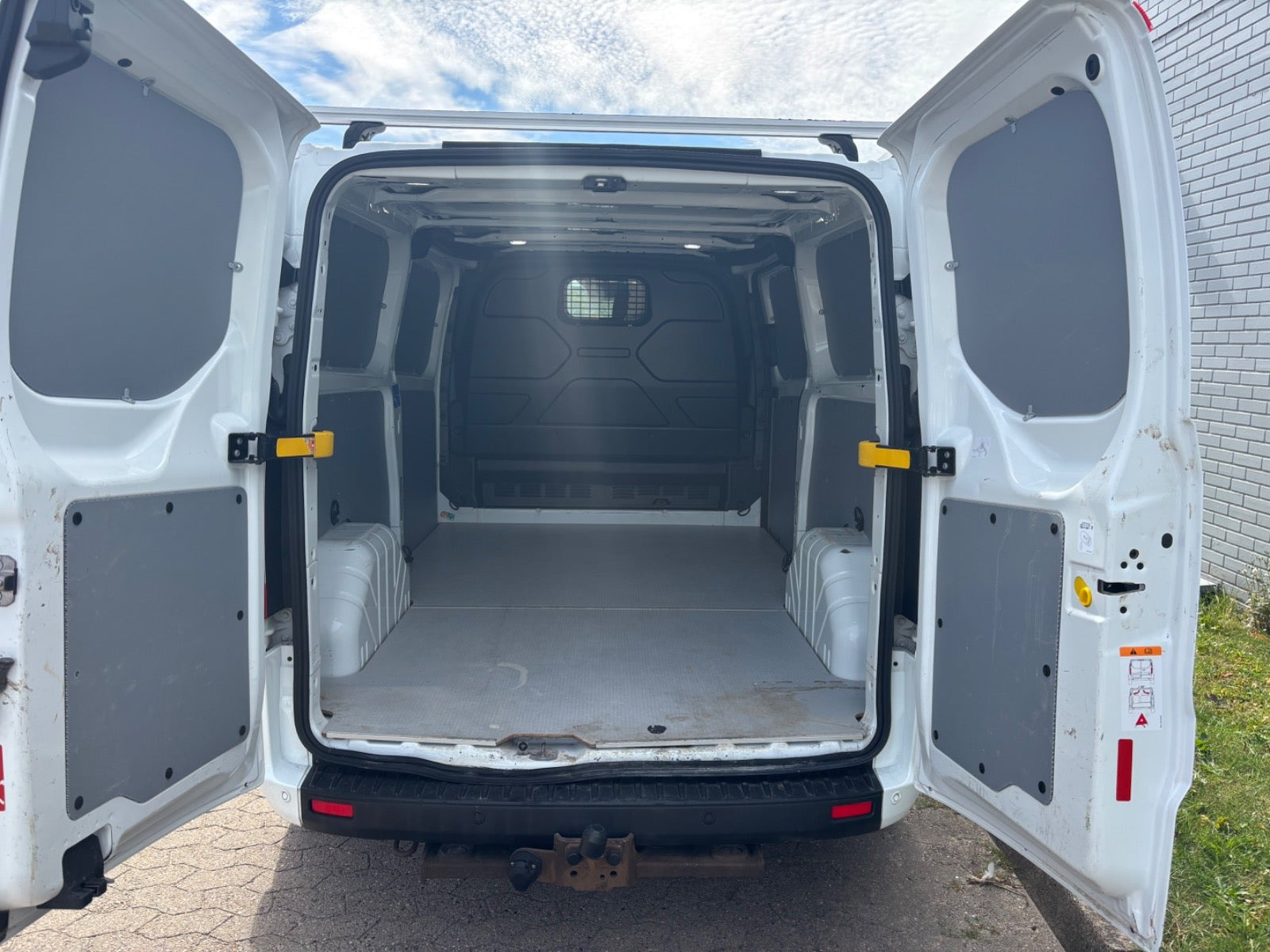 Hvid Ford Transit Custom 300 L2 fra 2021