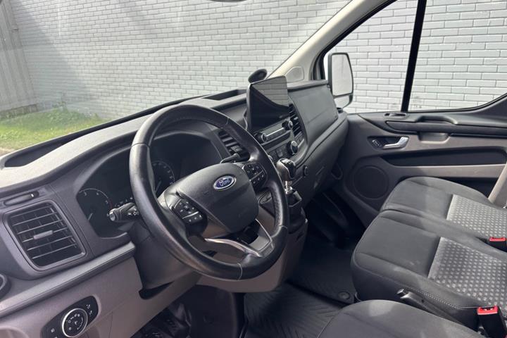 Hvid Ford Transit Custom 300 L2 fra 2021
