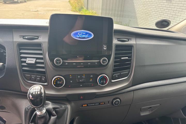Hvid Ford Transit Custom 300 L2 fra 2021