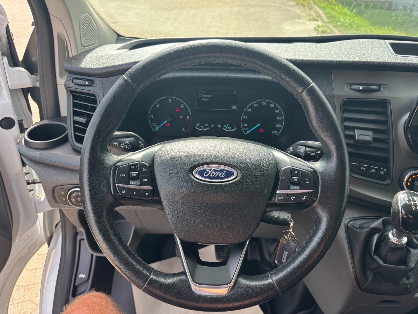 Hvid Ford Transit Custom 300 L2 fra 2021