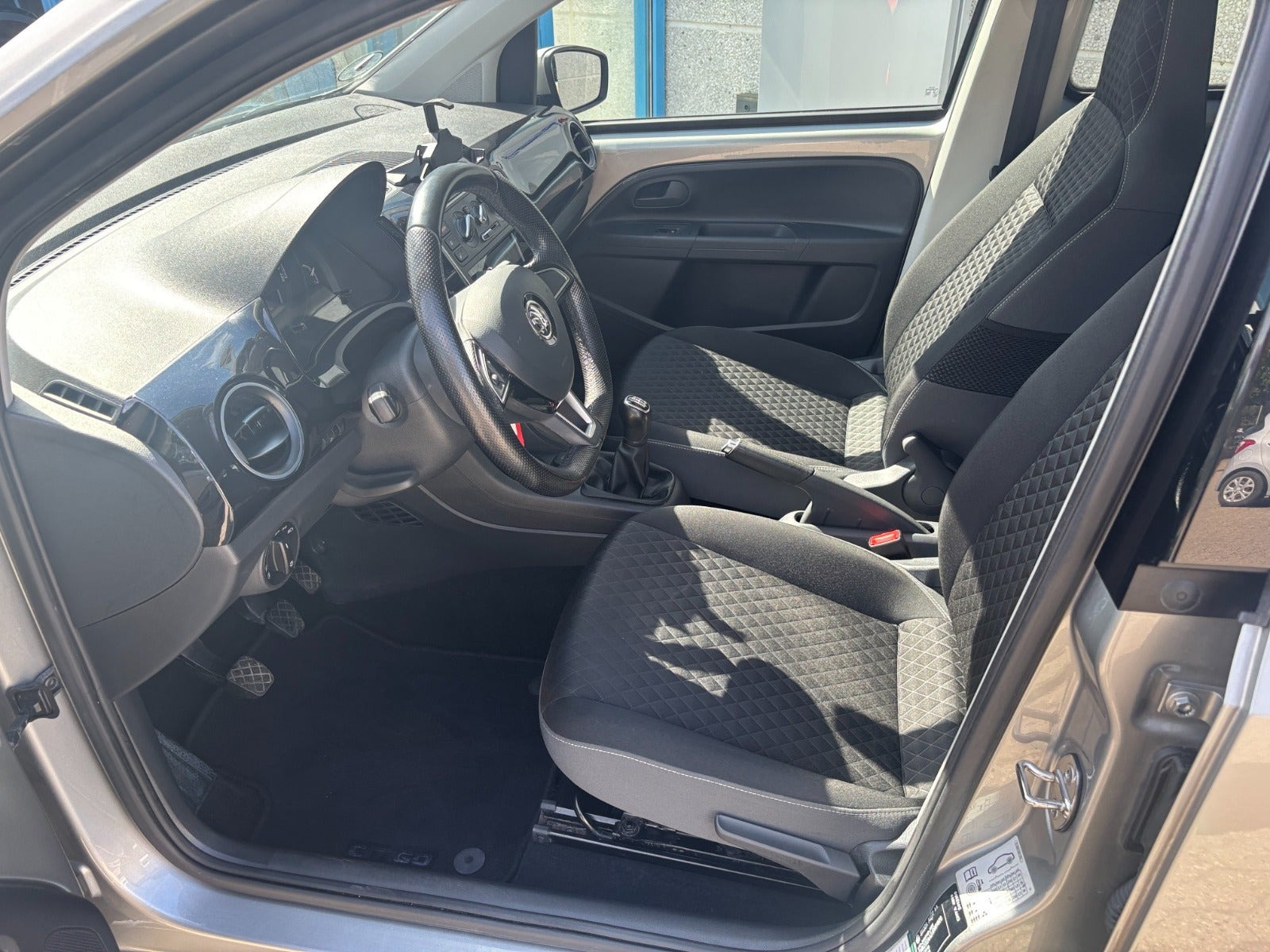 Sølv Skoda Citigo fra 2018