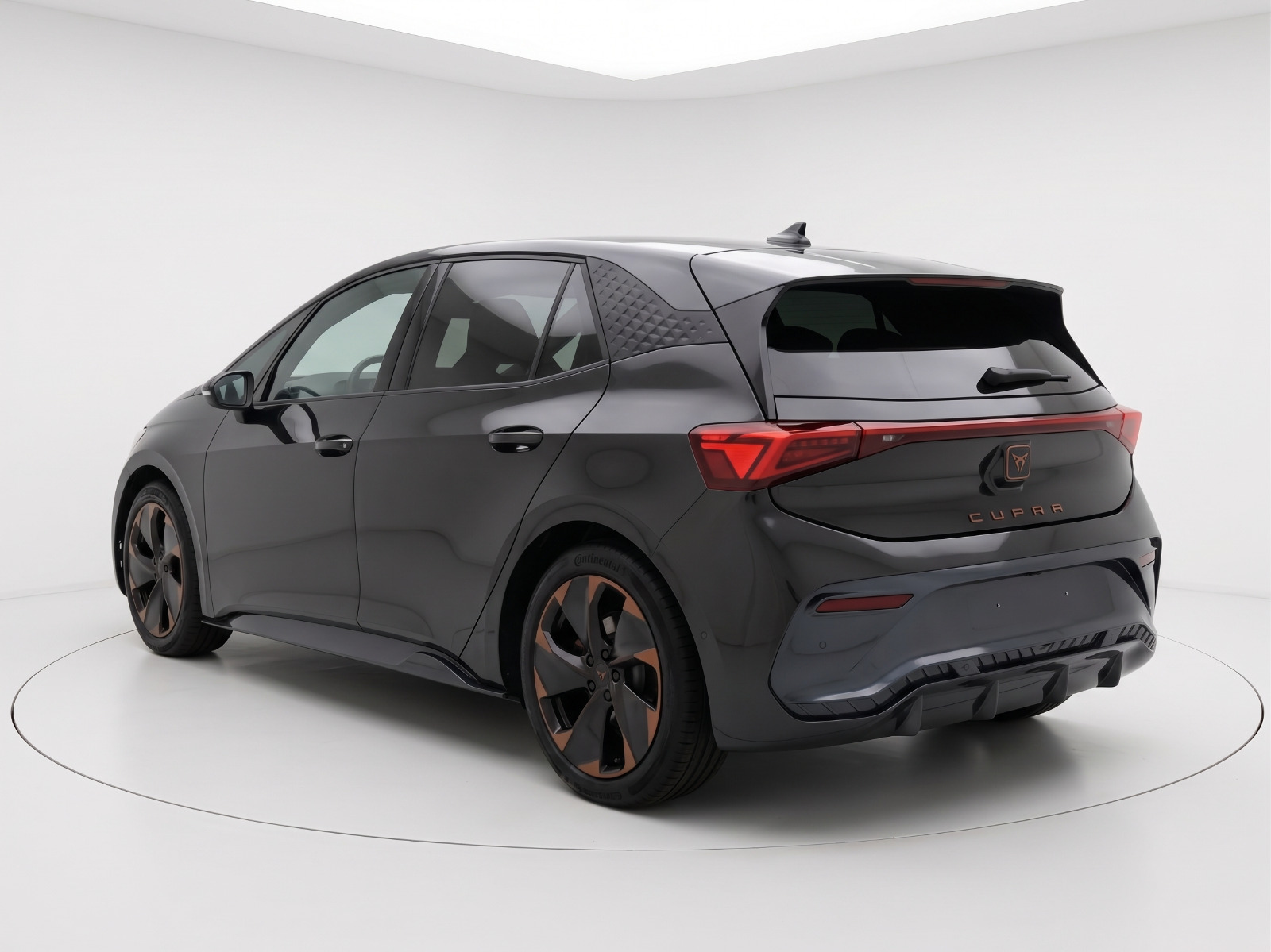 Grå Cupra Born fra 2022