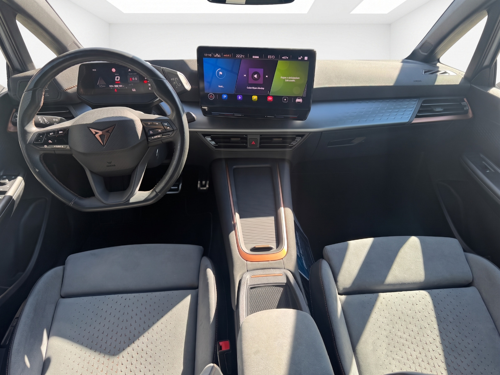Grå Cupra Born fra 2022