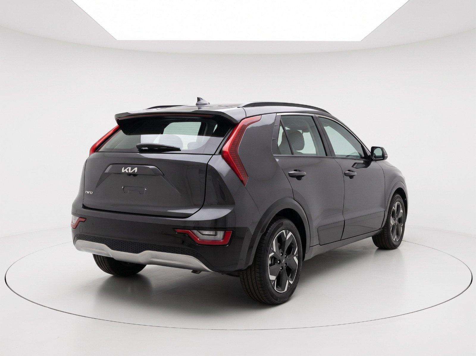 Sort Kia Niro fra 2023