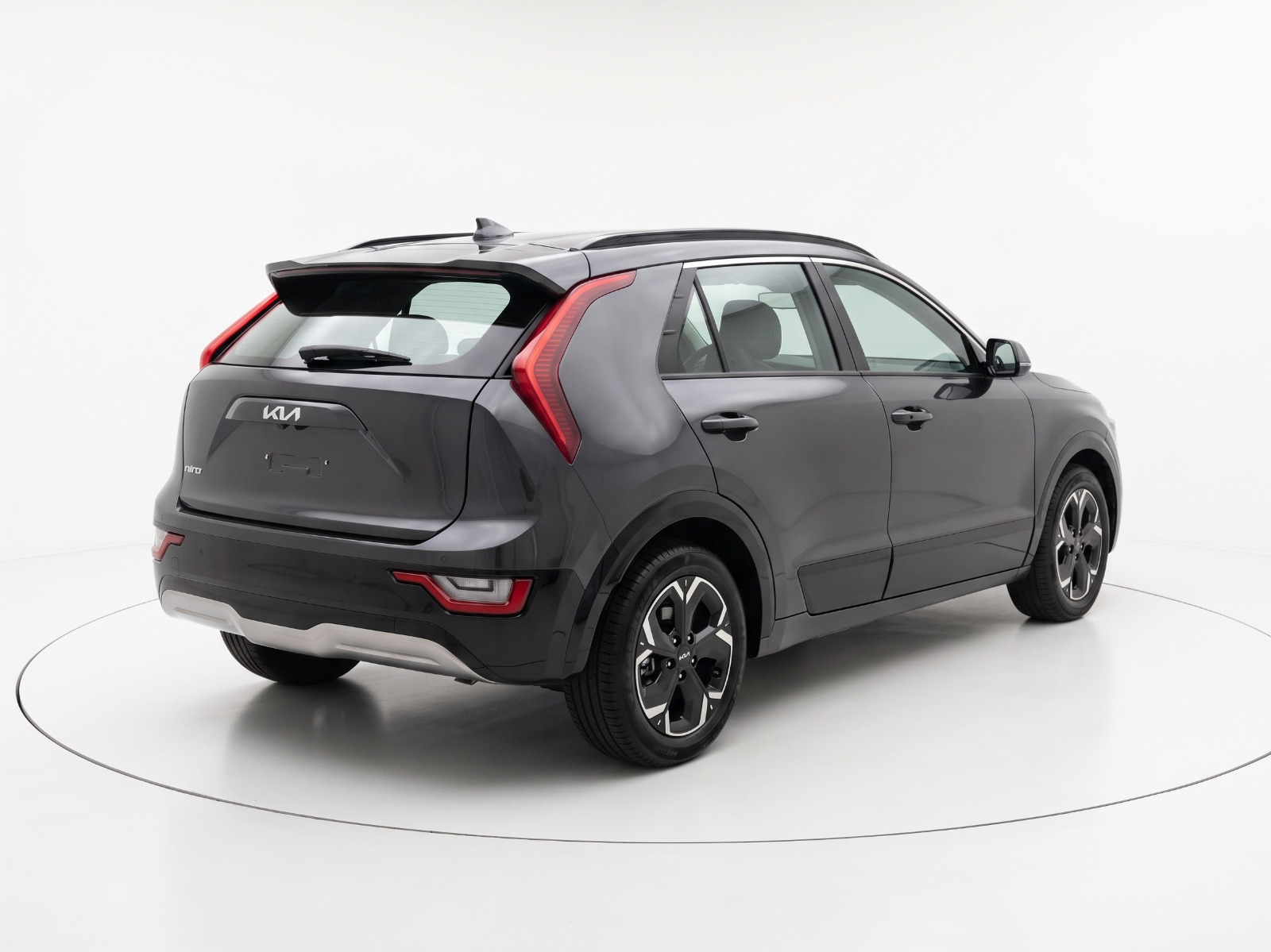 Sort Kia Niro fra 2023